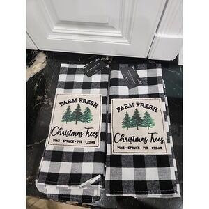 Set of 2 - Robert Stanley Kitchen Towels Farm Fresh Christmas Trees  16"x26" NEW